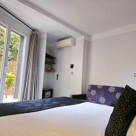 Hotell Nyx Independant Centre Gare 3*