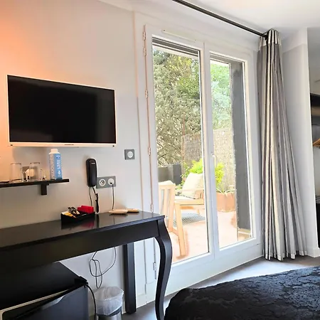 Nyx Independant Centre Gare 3*