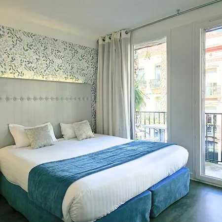 Nyx Independant Centre Gare