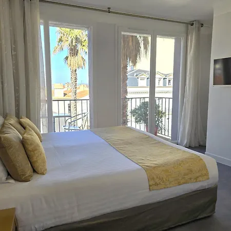 Hotel Nyx Independant Centre Gare 3*