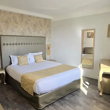 Nyx Independant Centre Gare 佩皮尼昂