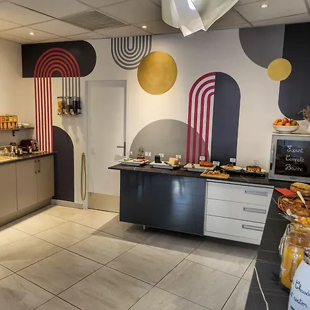 Nyx Independant Centre Gare 佩皮尼昂